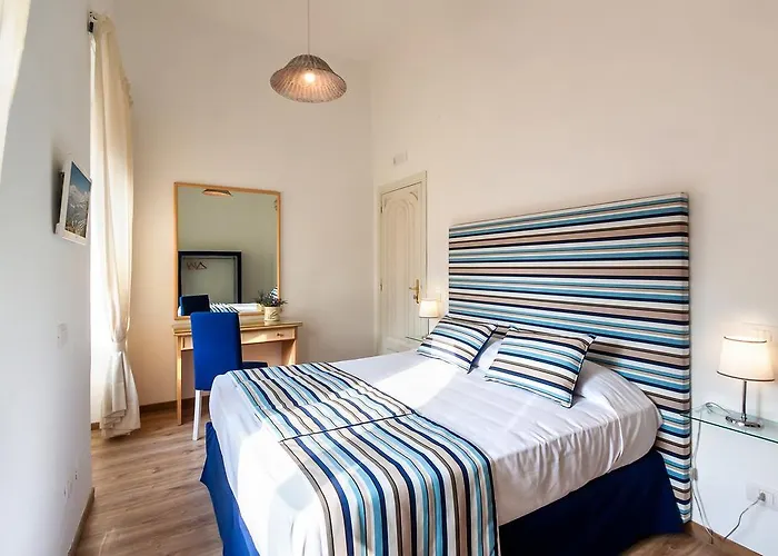 Palazzo Starace 4* Сорренто