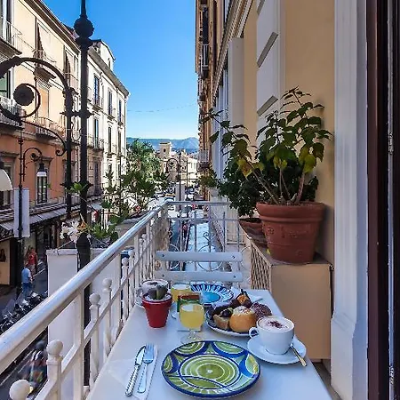 Konukevi Palazzo Starace Sorrento