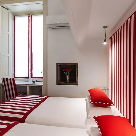 Palazzo Starace Konukevi 4*