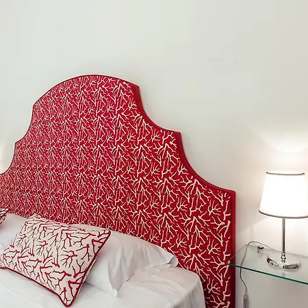 Palazzo Starace Гостевой дом 3*