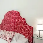 Palazzo Starace Konukevi 4*