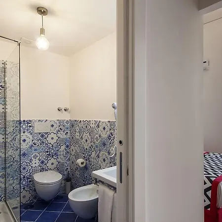 Palazzo Starace Affittacamere 4*